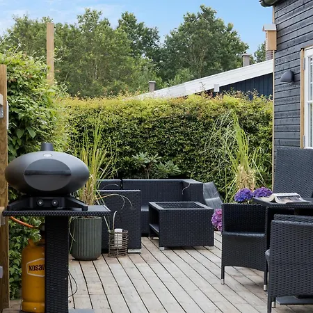 2 Bedroom Lovely In Vakantiehuis Otterup